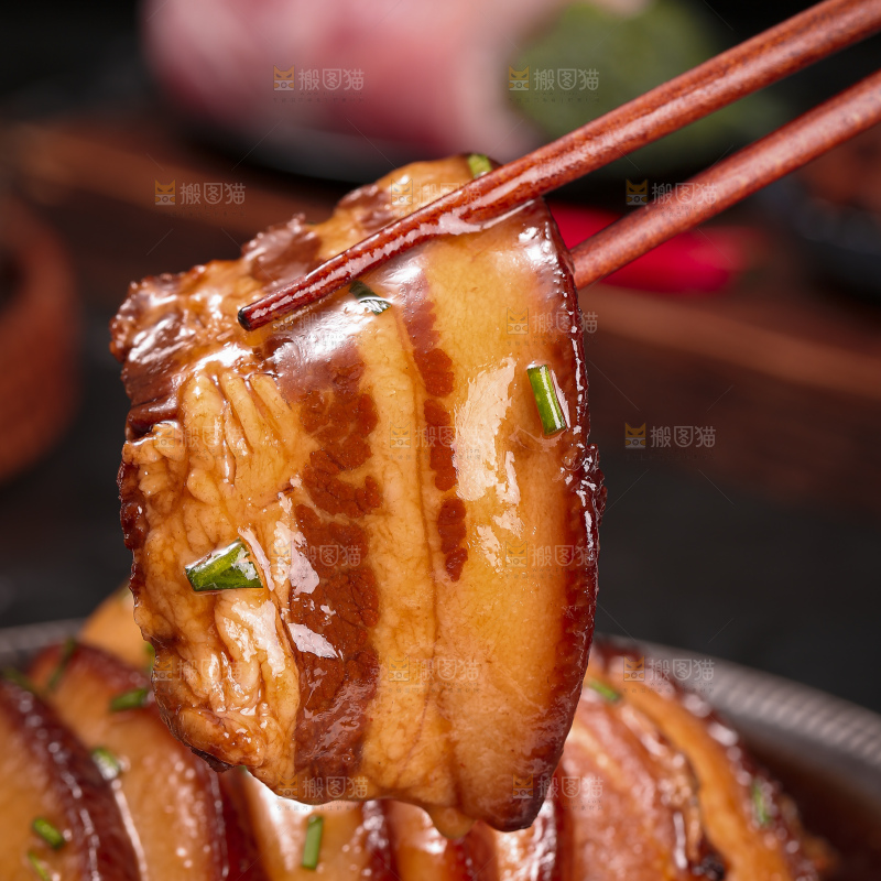 深底上的干豆角扣肉