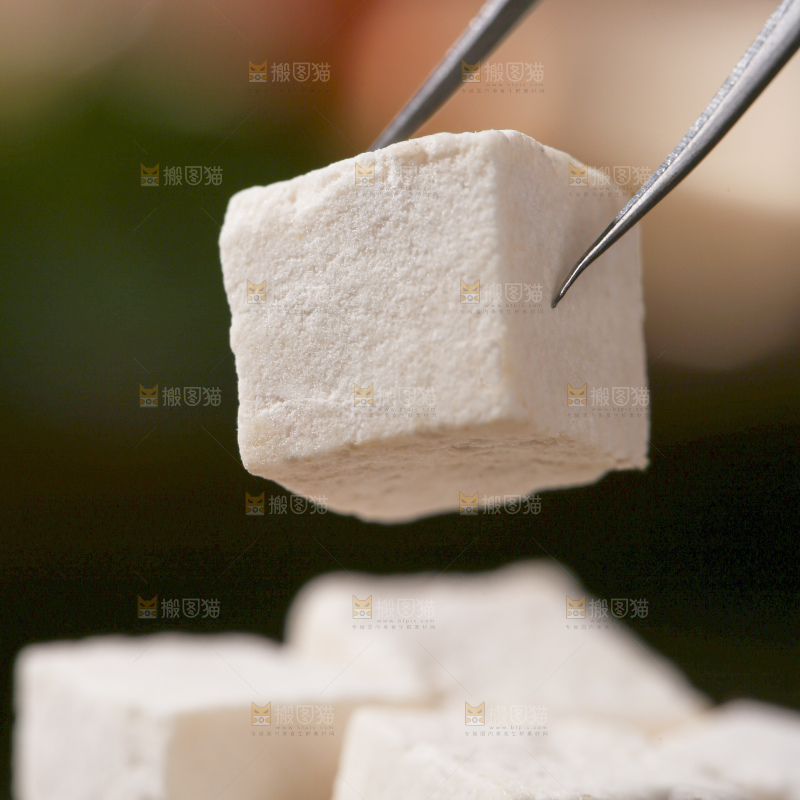 深底上的茯苓