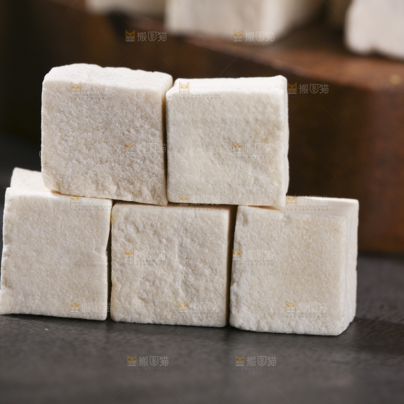 深底上的茯苓