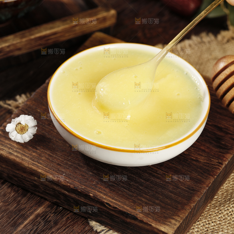 深底上的蜂王浆