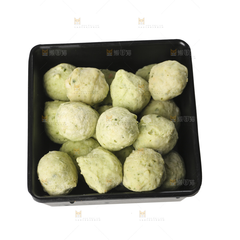 白底上的火锅丸子