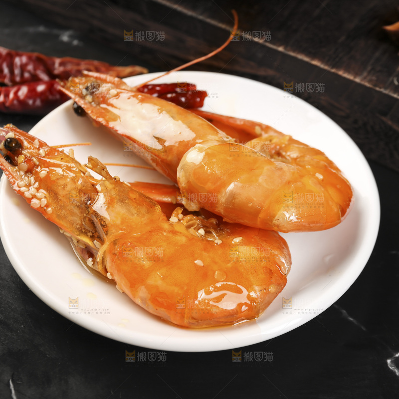 深底上的香辣大虾