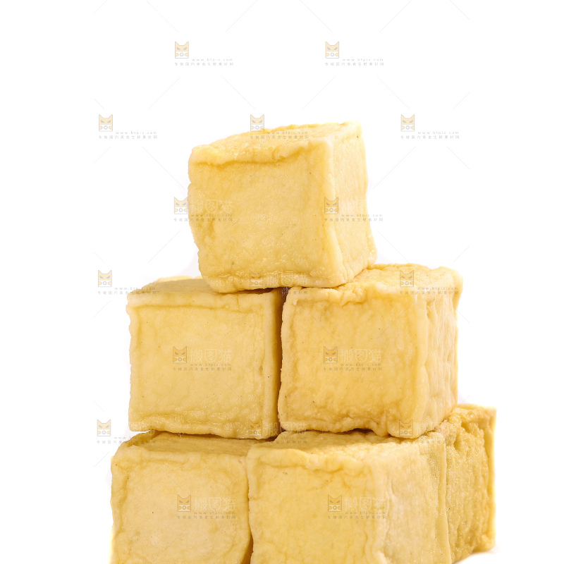 白底上的火锅丸子