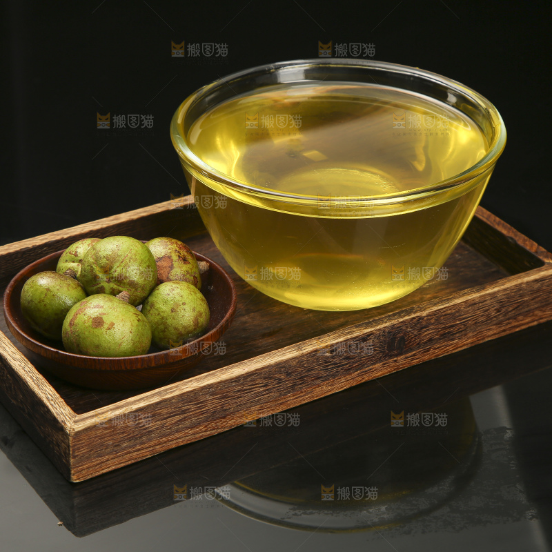 深底上的山茶油