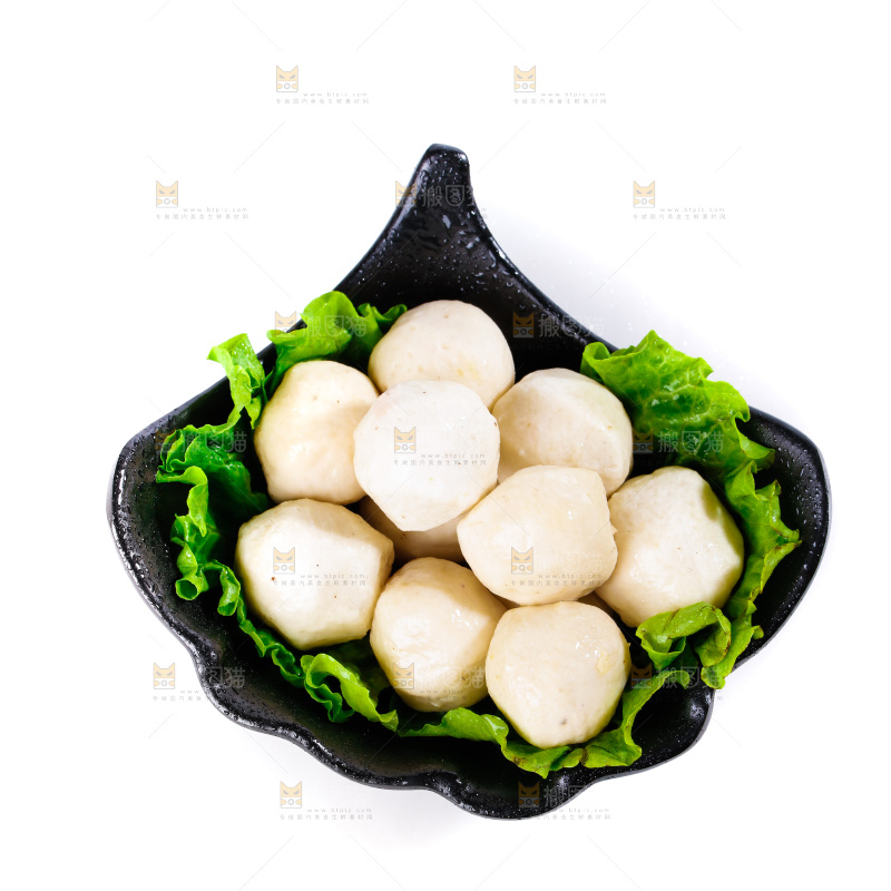 白底上的火锅丸子