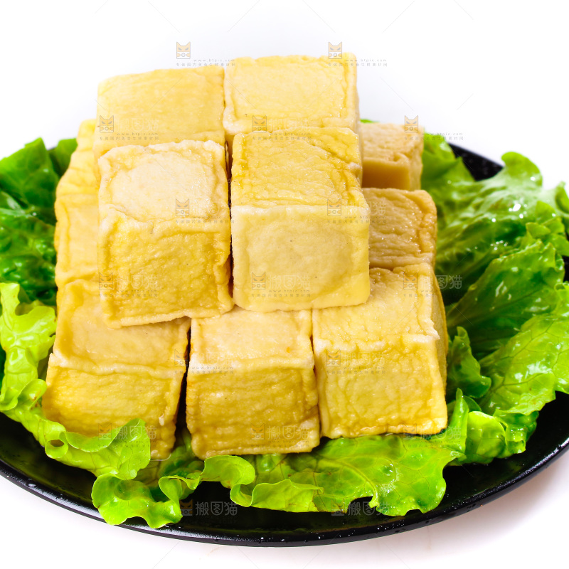白底上的火锅丸子
