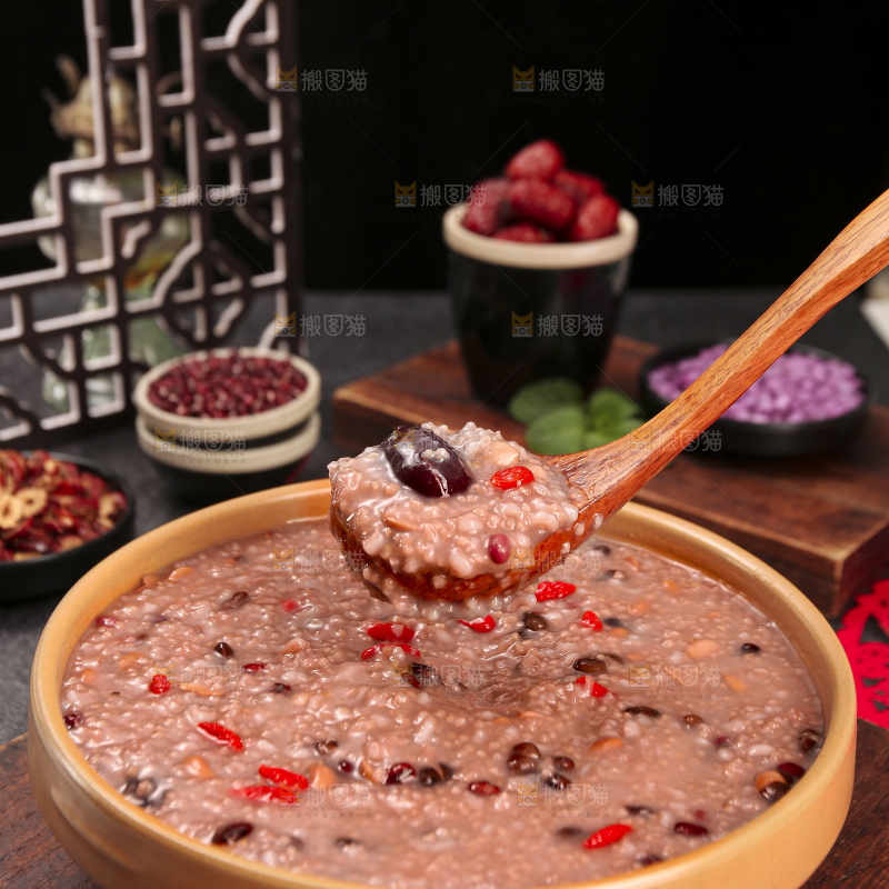 深底上的腊八粥