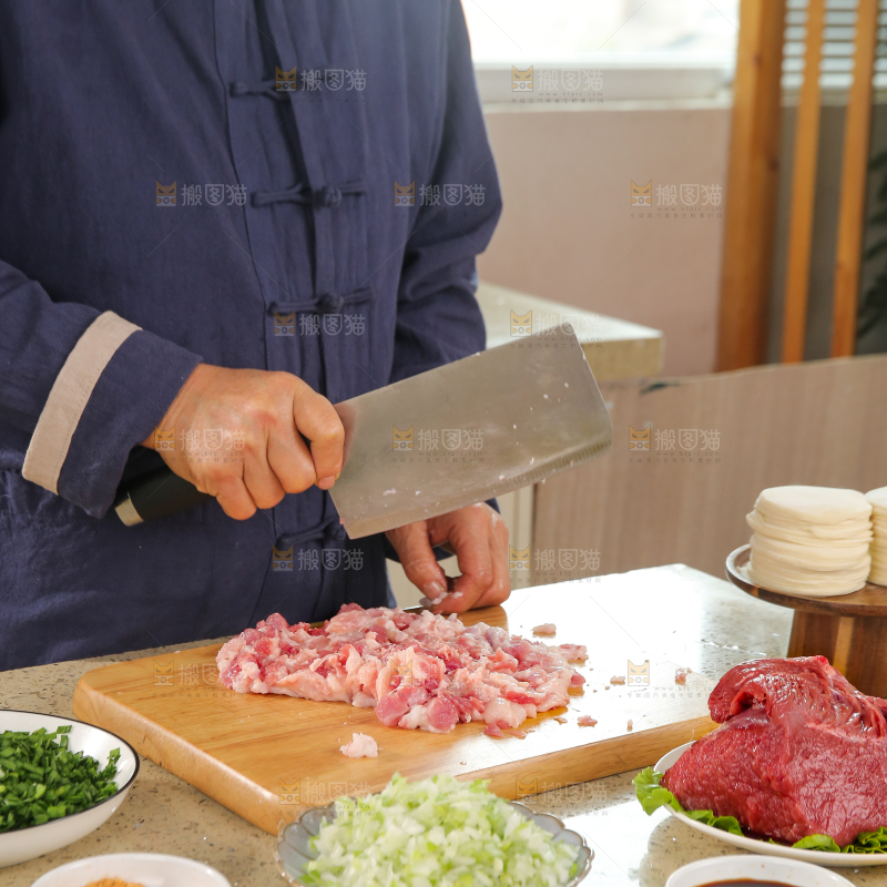 手工牛肉饺子制作