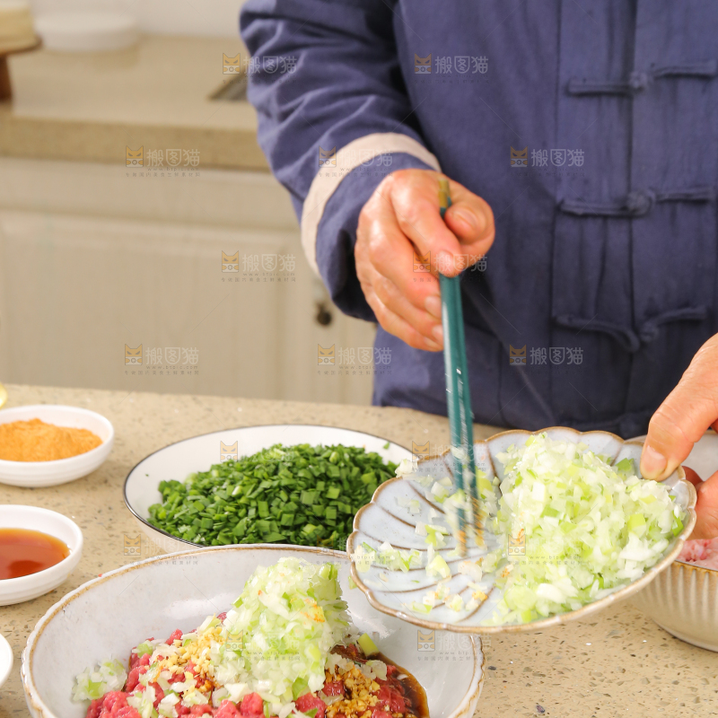 手工牛肉饺子制作