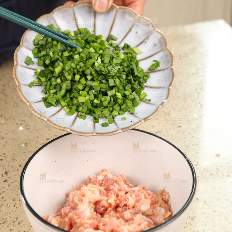 手工牛肉饺子制作
