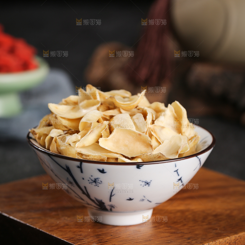 深底上的百合干