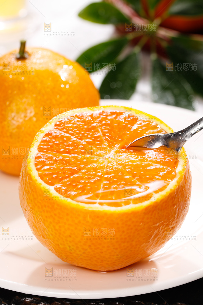 浅底上的爱媛果冻橙