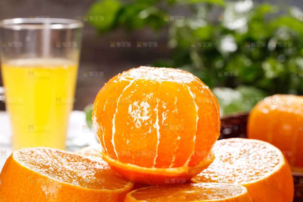 浅底上的爱媛果冻橙