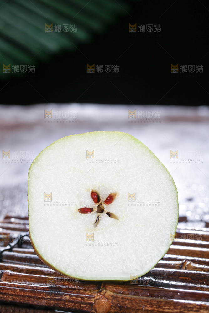 深底上的玉露香梨