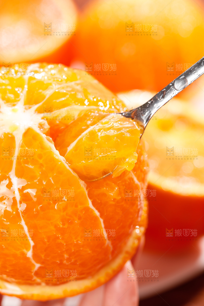 浅底上的爱媛果冻橙