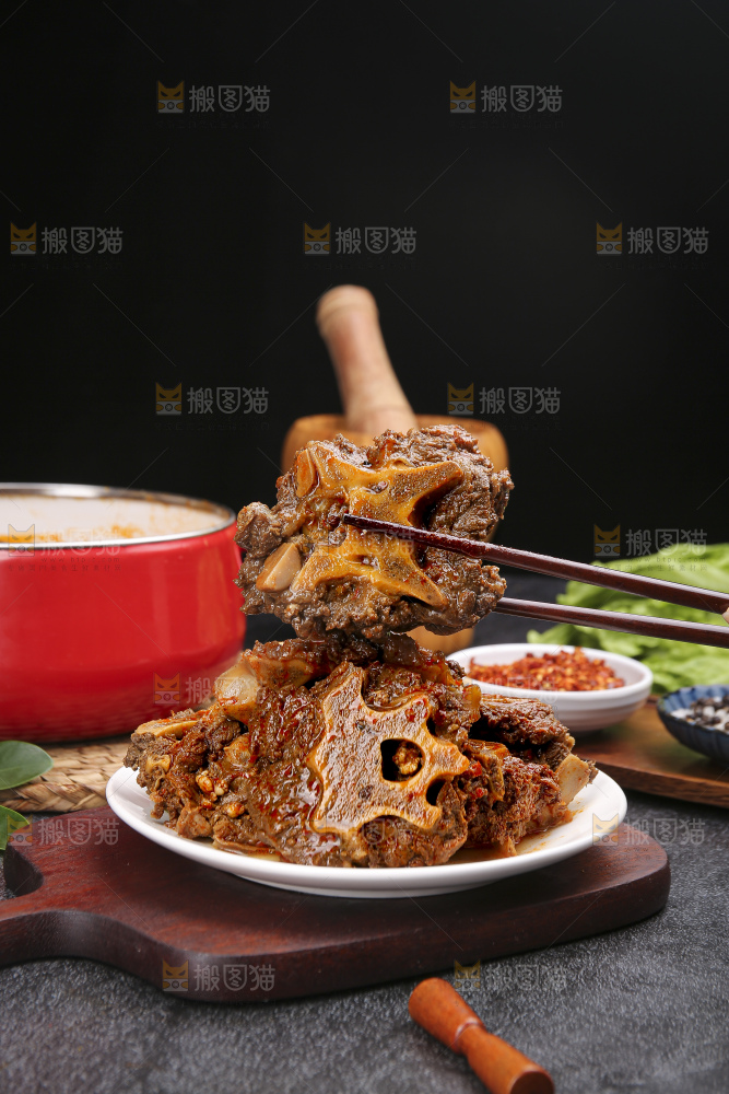 深底上的羊蝎子