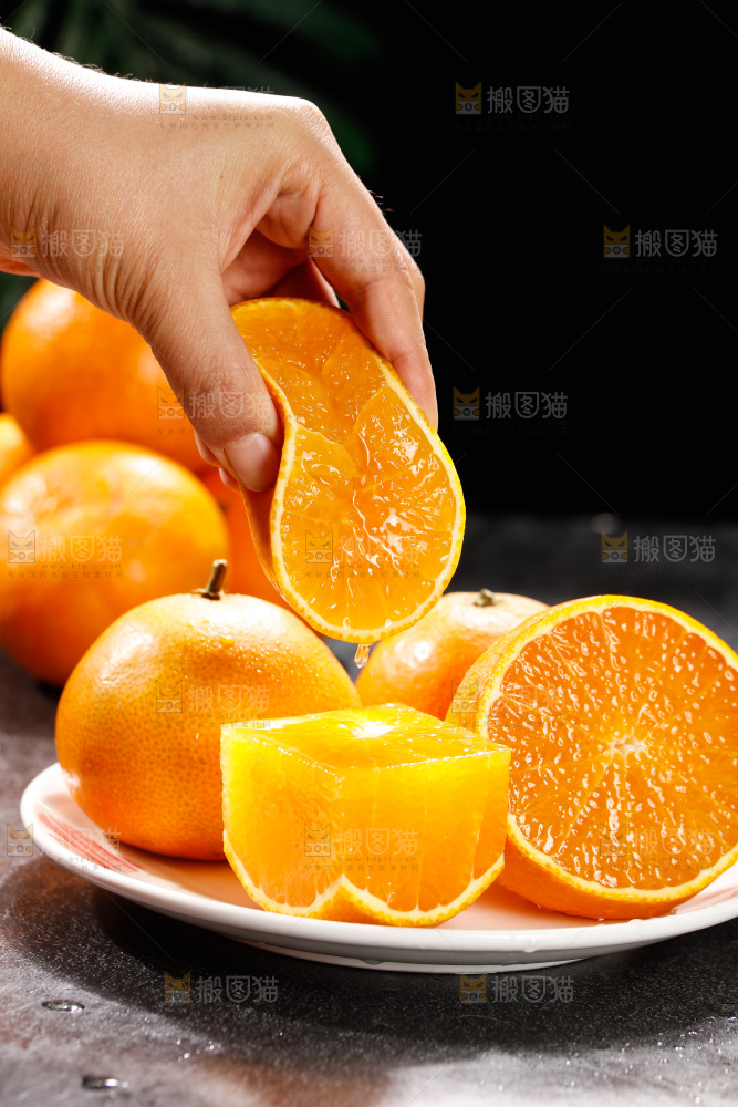 深底上的爱媛果冻橙