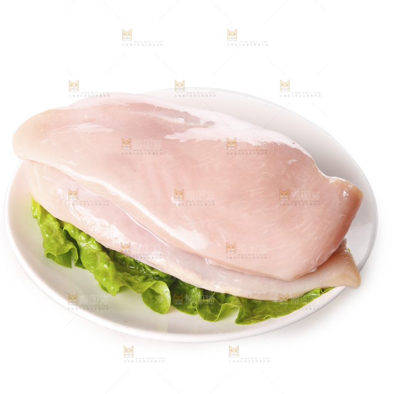 白底上的鸡胸肉