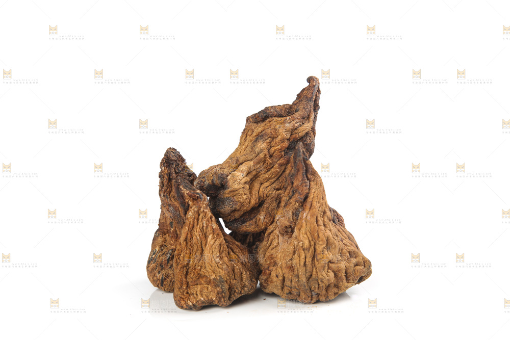 白底上的风干芥肉