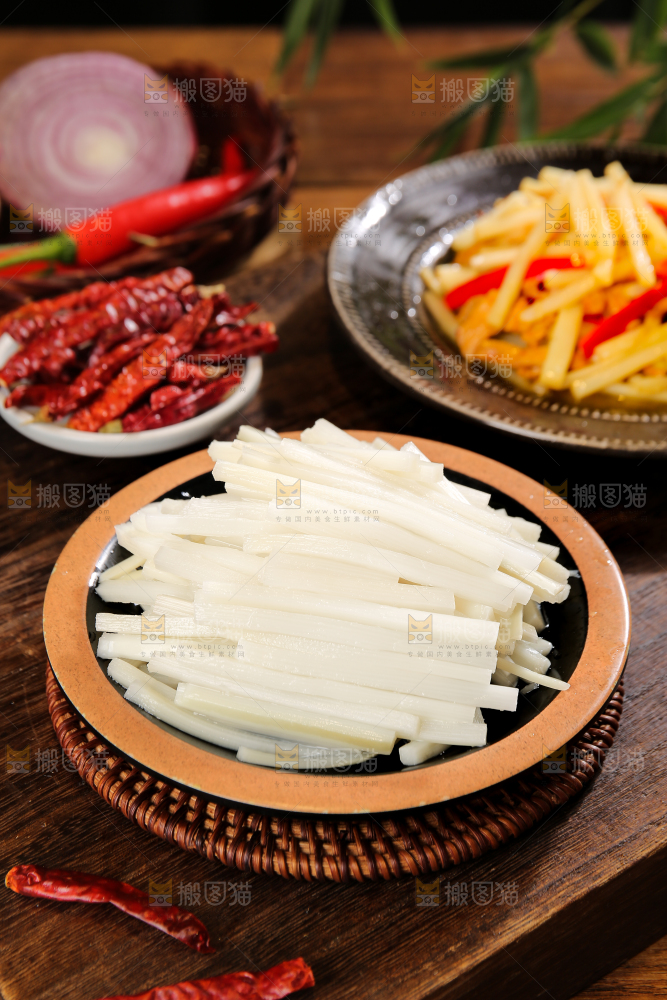 木底上的清水笋丝