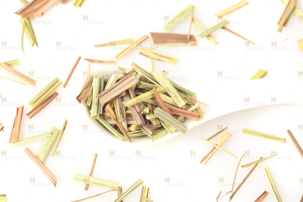 白底上的香茅草