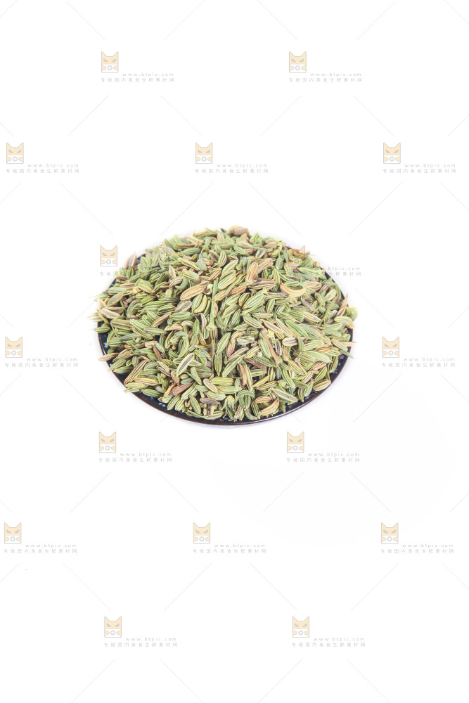 白底上的小茴香籽