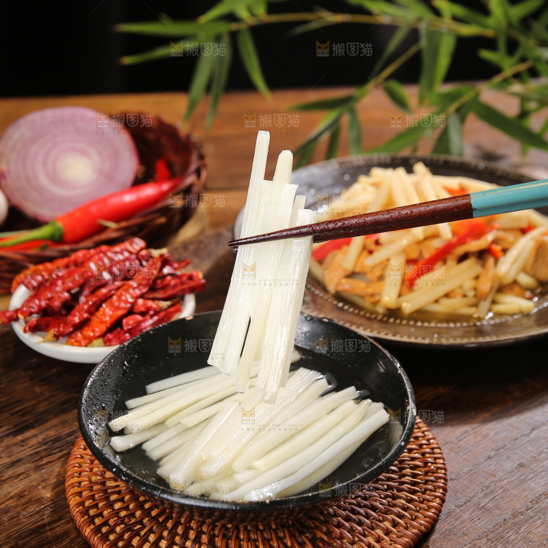 木底上的清水笋丝