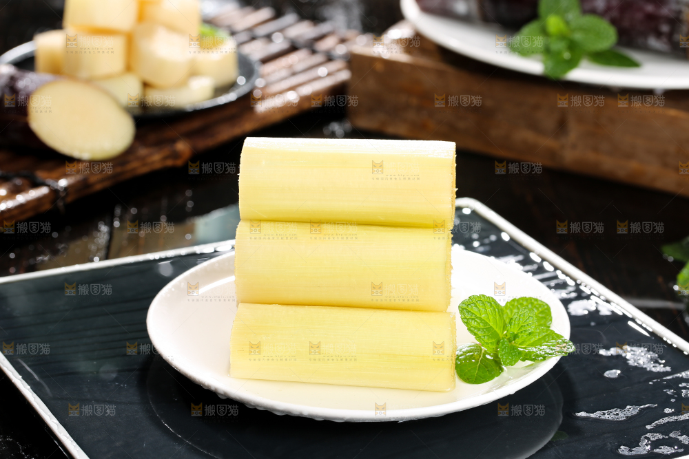 深底上的黑皮甘蔗