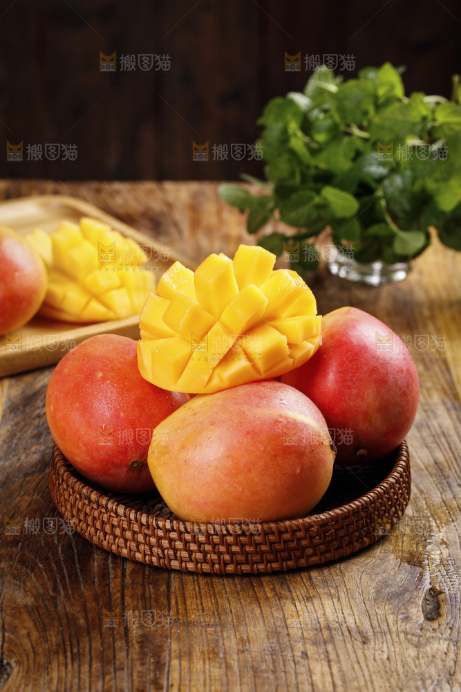 深底上的澳芒