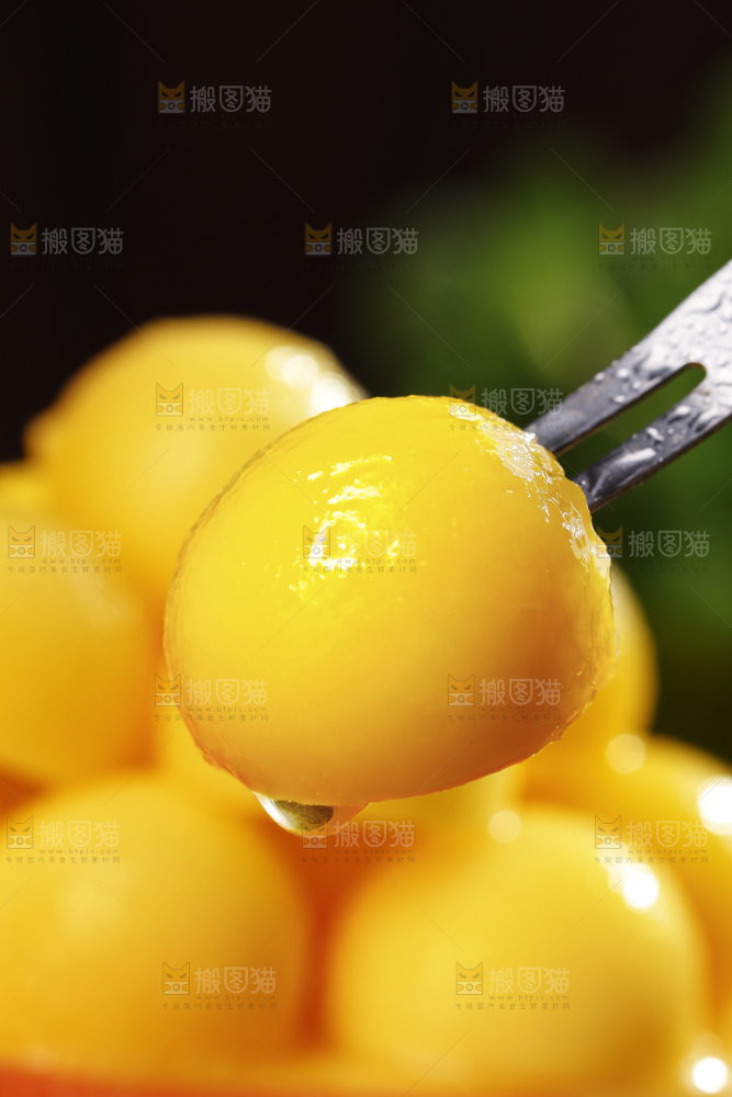 深底上的澳芒