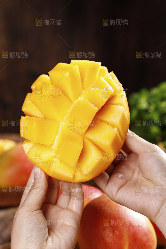 深底上的澳芒