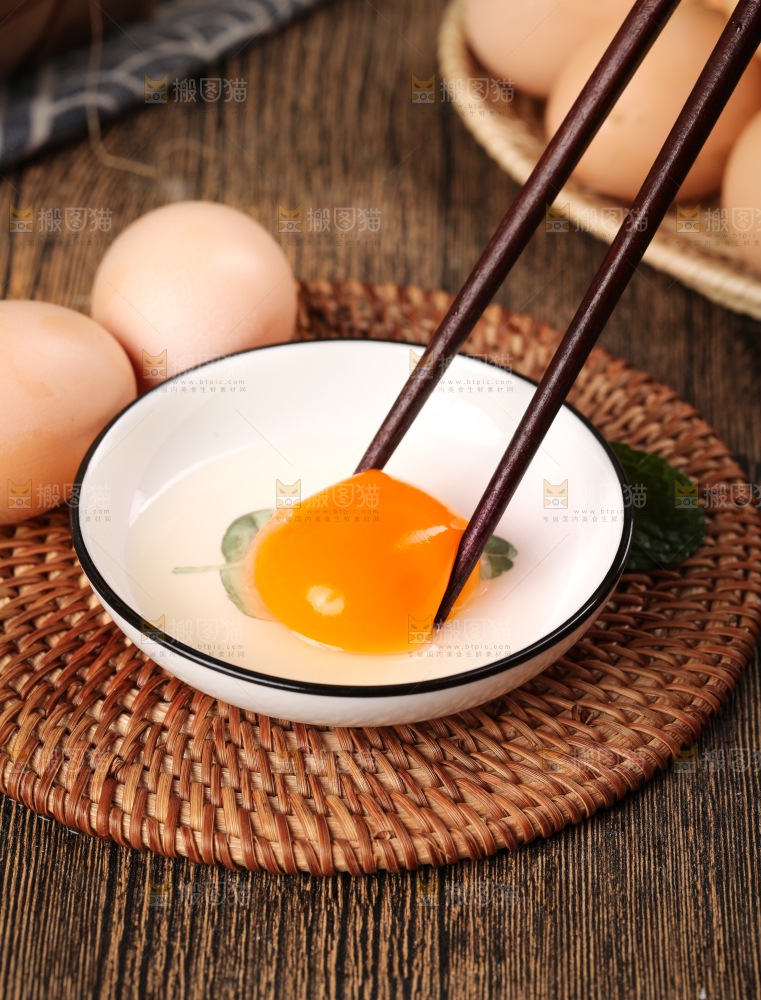 深底上的土鸡蛋