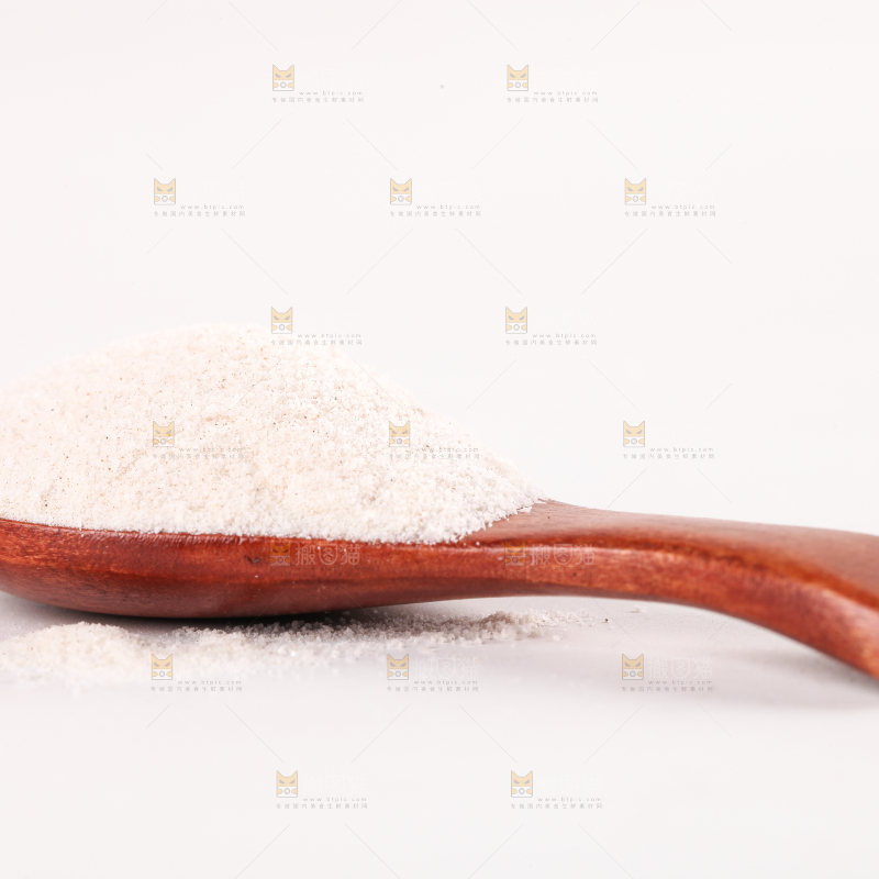 白底上的奶茶粉