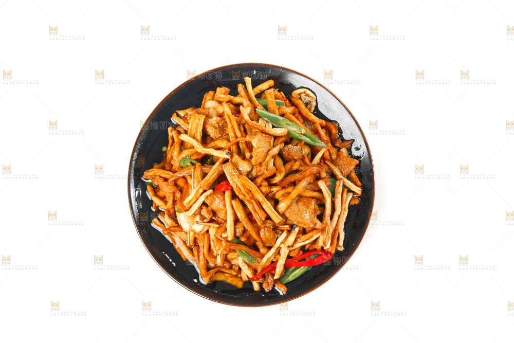 白底上的萝卜干炒肉丝