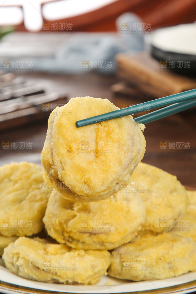 木底上的茄盒