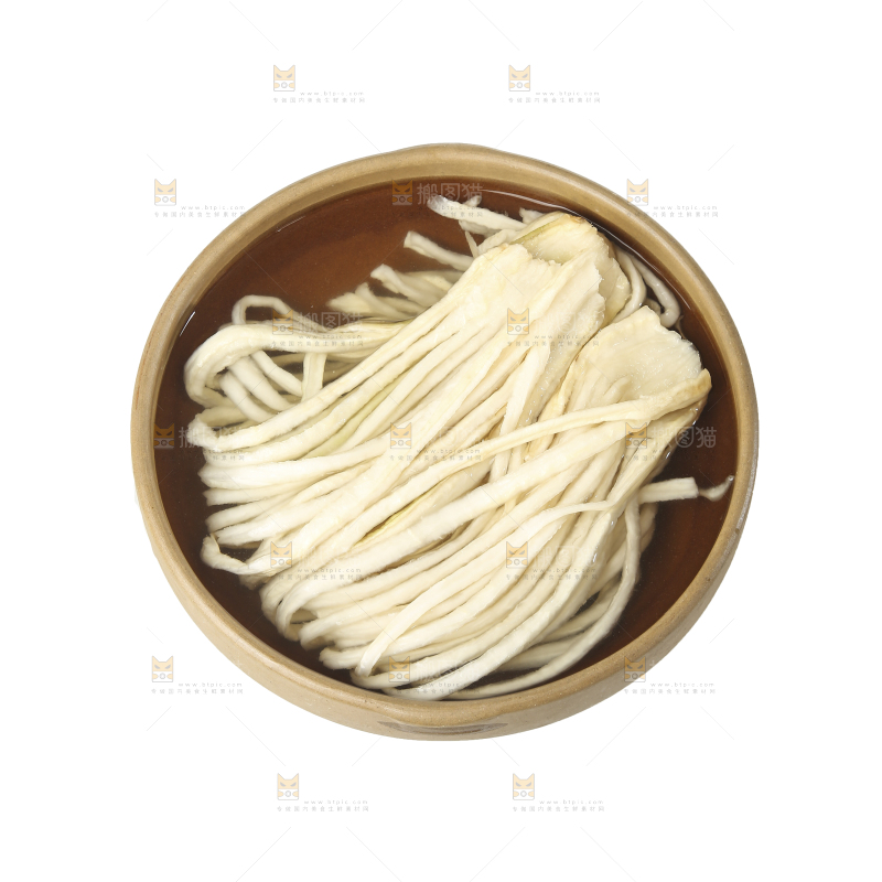 白底上的干萝卜条
