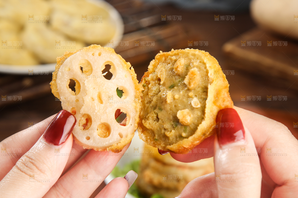 木底上的藕夹
