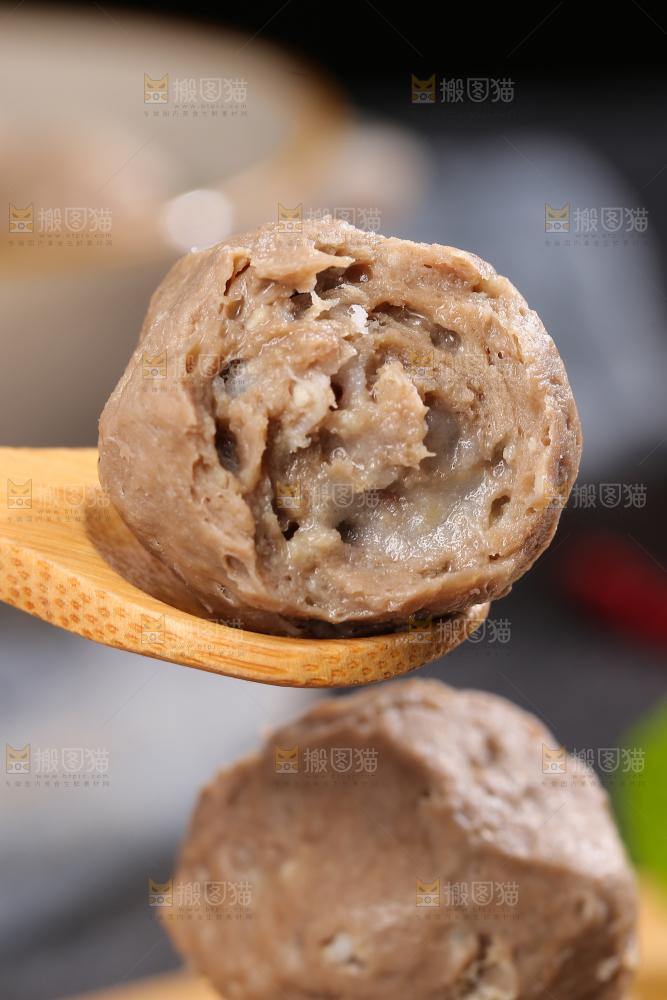 深底上的牛筋丸