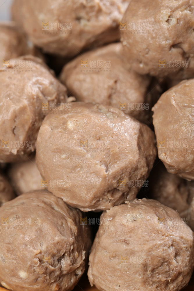 深底上的牛筋丸