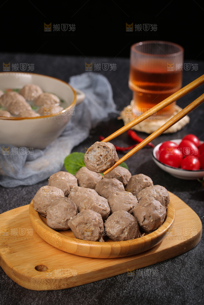 深底上的牛筋丸