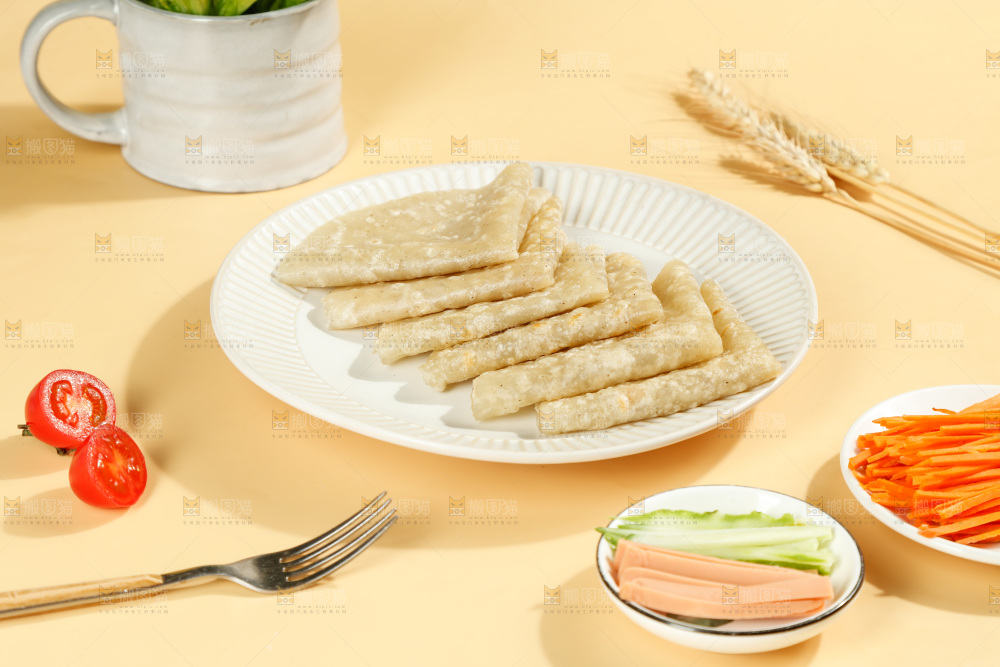 浅底上的荞麦卷饼