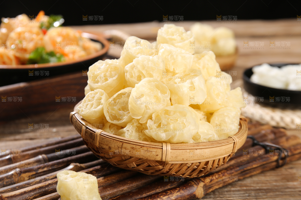 深底上的原味面藕