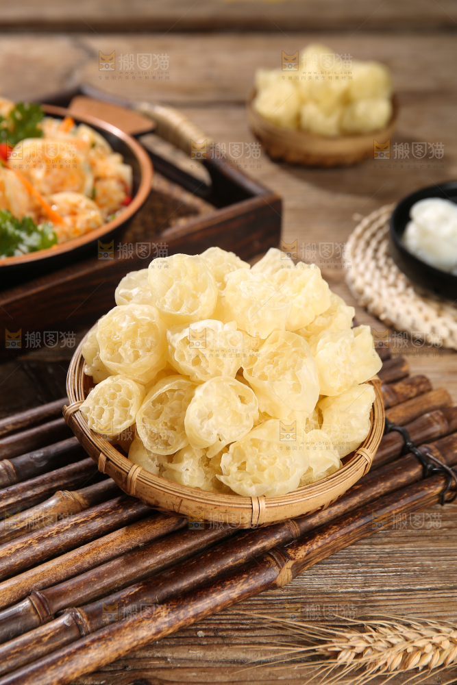 深底上的原味面藕