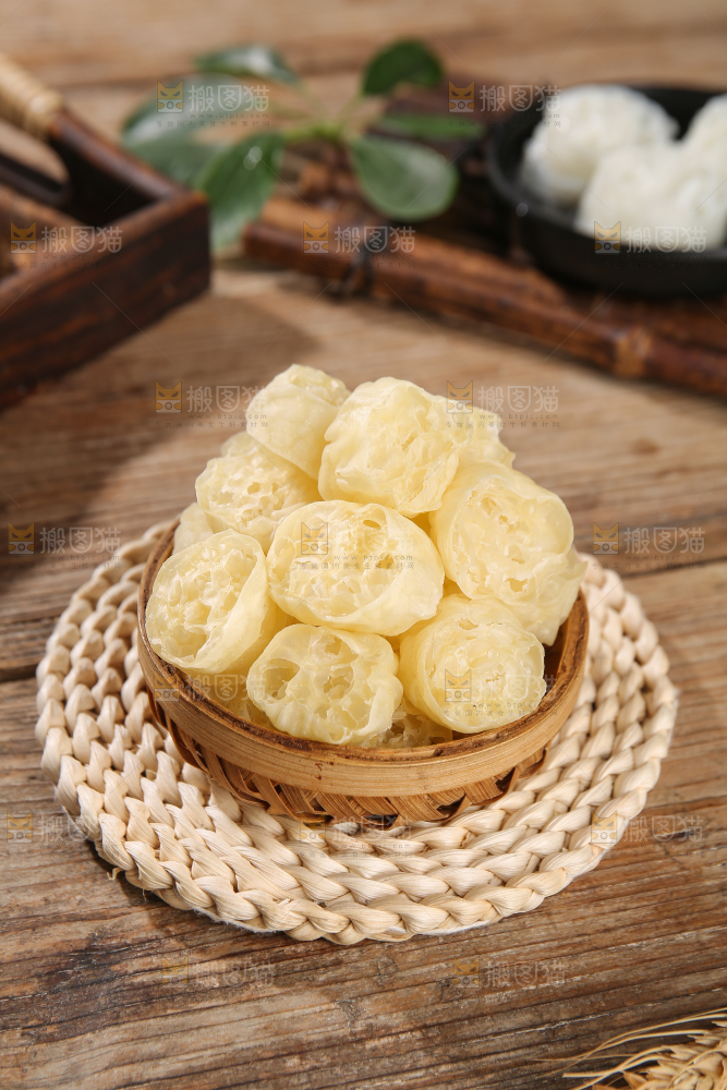 深底上的原味面藕