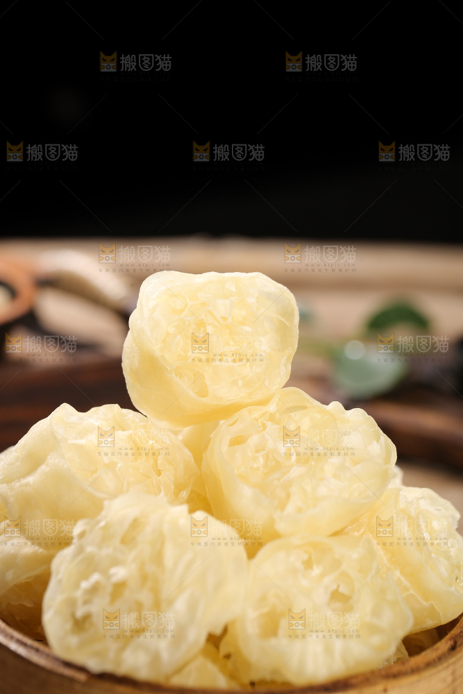 深底上的原味面藕