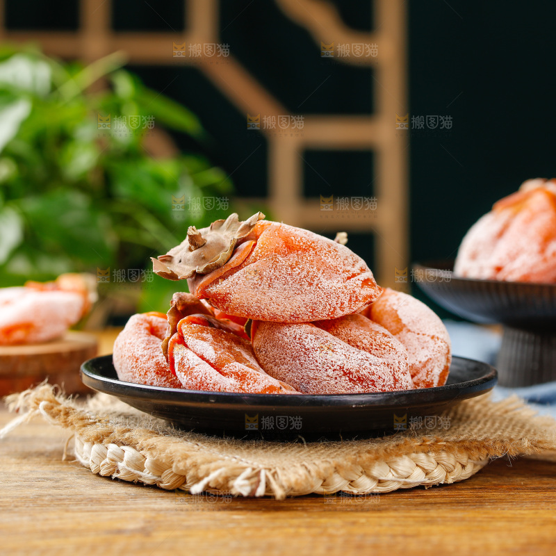 深底上的吊柿饼