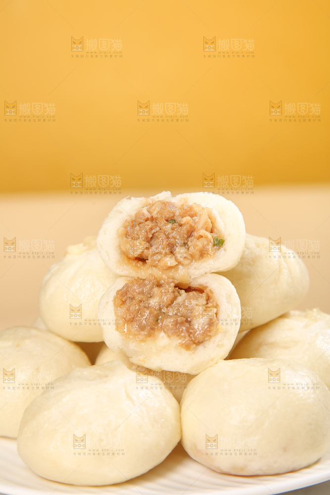 浅底上的发面小笼包