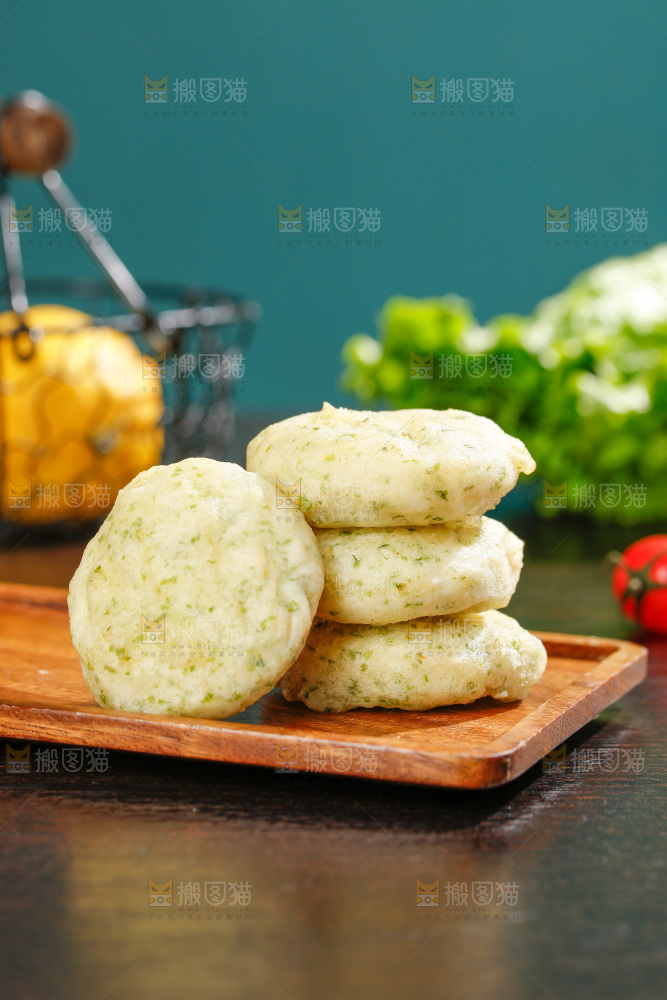 深底上的鲜虾饼