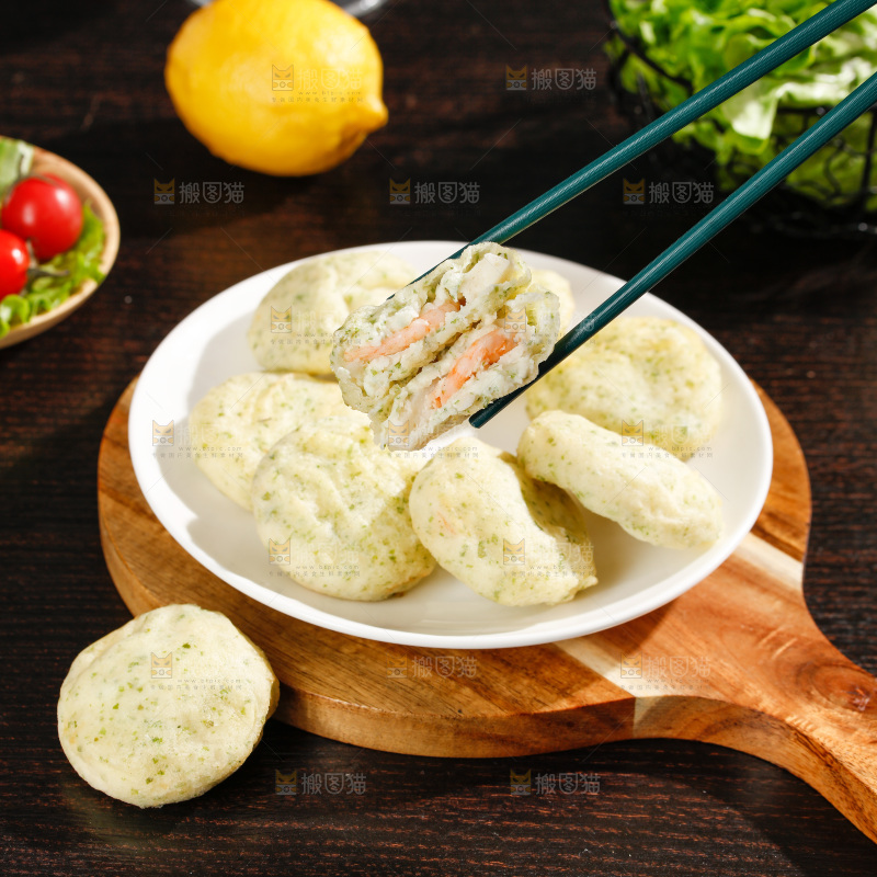深底上的鲜虾饼
