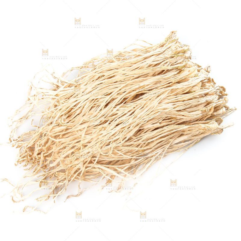 白底上的干萝卜条